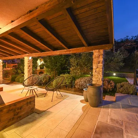 Trabakul Zadarvillas * Ražanac