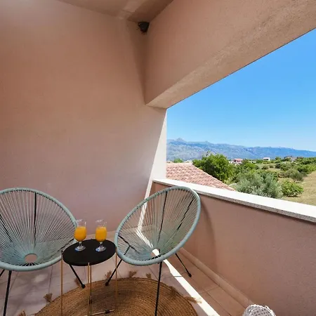 Trabakul Zadarvillas