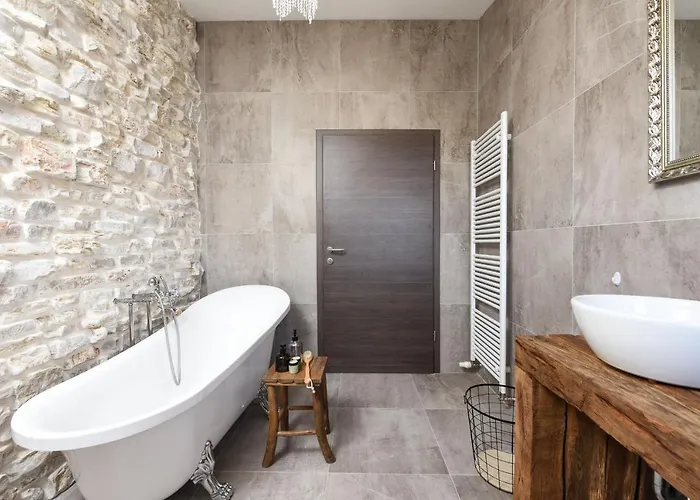 Trabakul Zadarvillas Vila