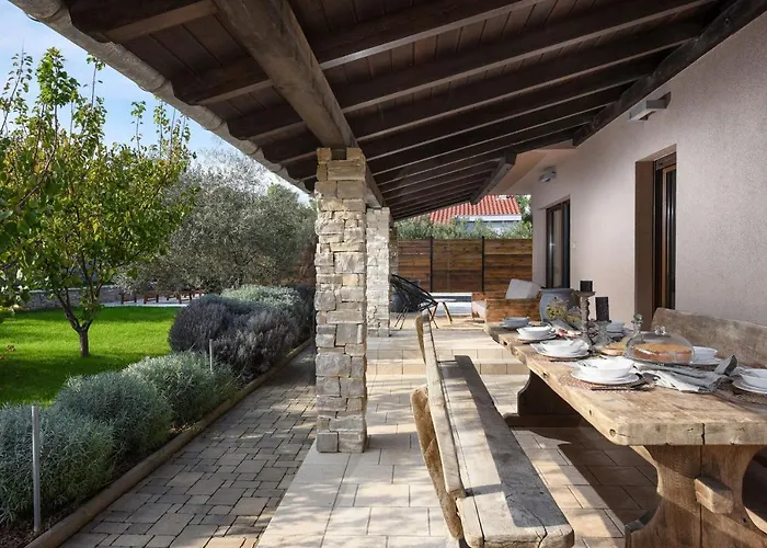 Βίλα Trabakul Zadarvillas