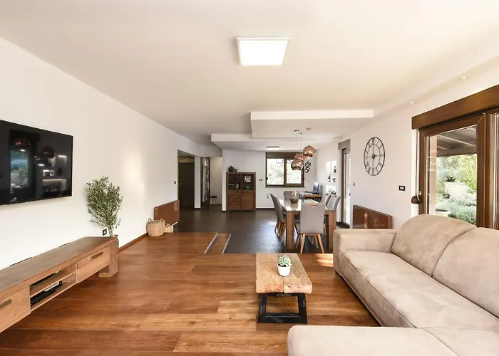 Βίλα Trabakul Zadarvillas