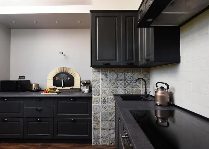 Trabakul Zadarvillas *