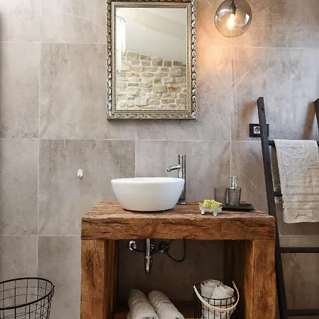 ヴィラ Trabakul Zadarvillas Ražanac