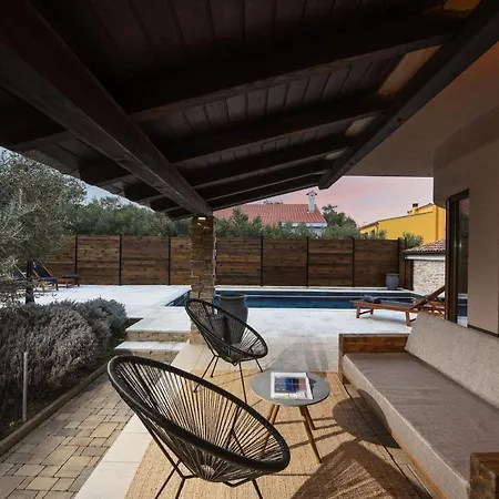 Trabakul Zadarvillas ヴィラ